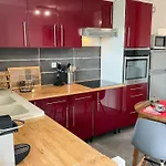 La Prom 2 - A Two Bedroom With A Sea View *