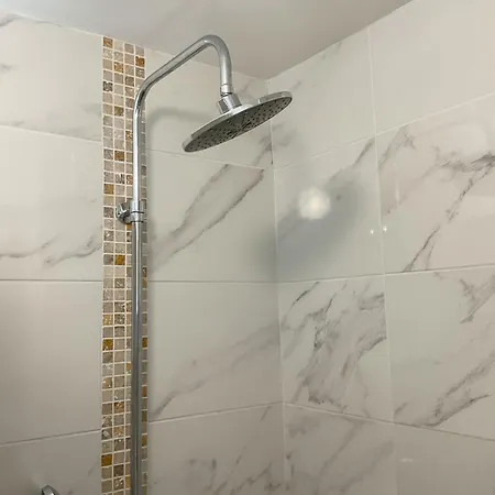 La Prom 2 - A Two Bedroom With A Sea View Lägenhet *